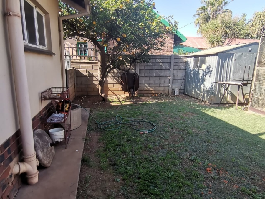 3 Bedroom Property for Sale in East Lynne Gauteng