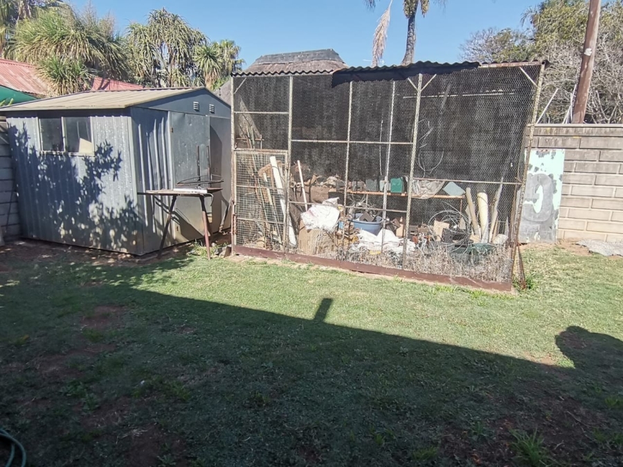 3 Bedroom Property for Sale in East Lynne Gauteng