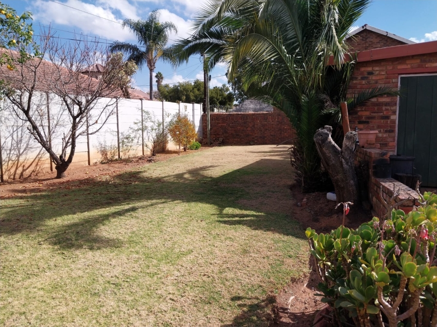 6 Bedroom Property for Sale in Rayton Gauteng