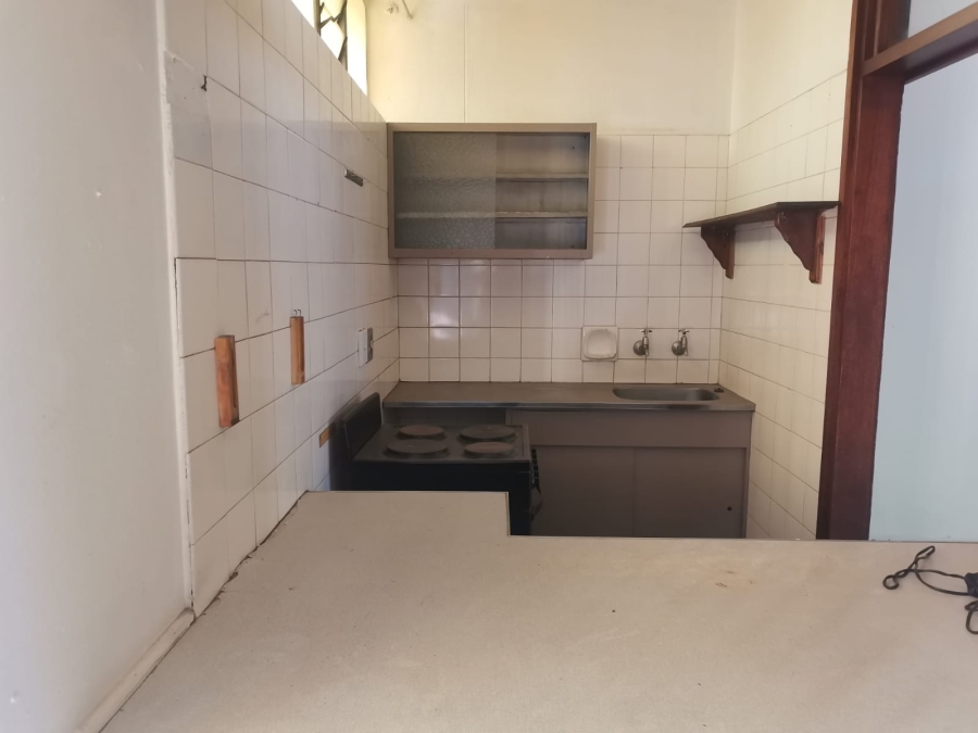 1 Bedroom Property for Sale in Gezina Gauteng