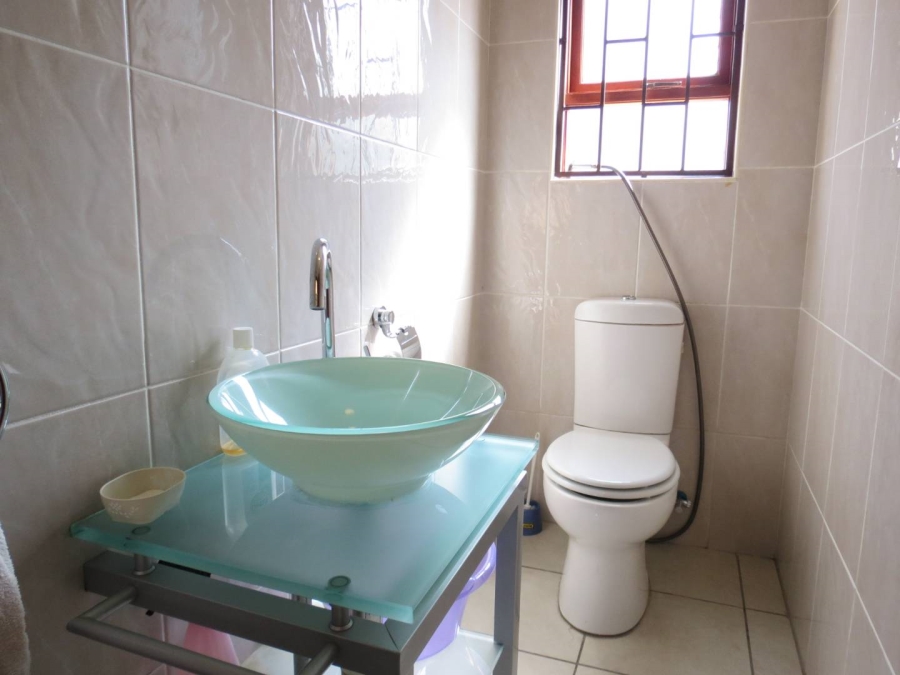 4 Bedroom Property for Sale in Greenstone Hill Gauteng