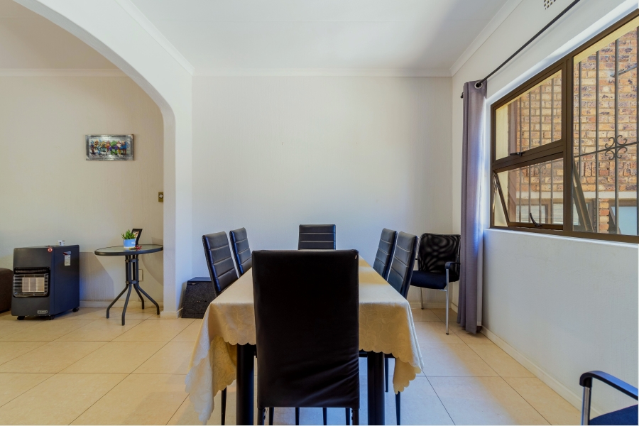 2 Bedroom Property for Sale in Sandown Gauteng