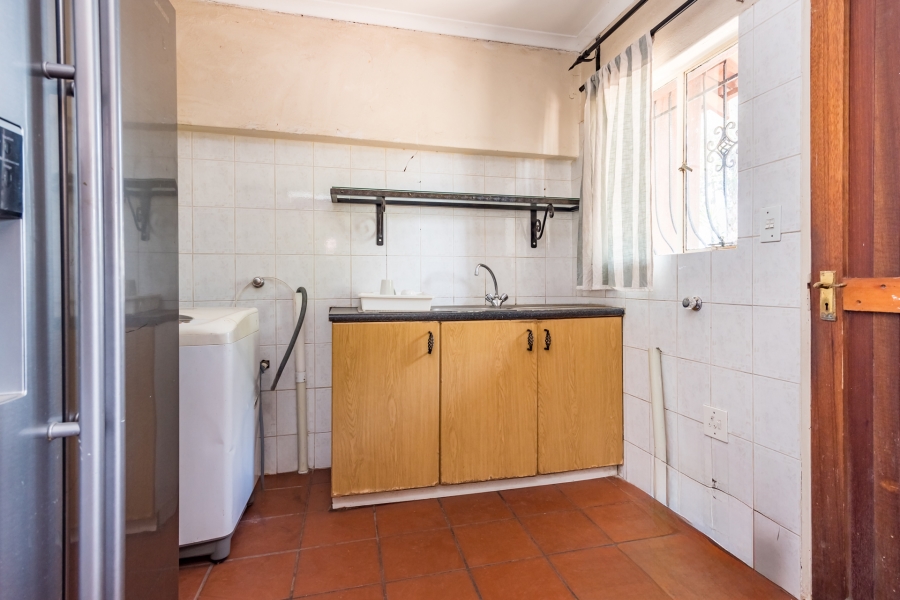 3 Bedroom Property for Sale in Glen Austin Gauteng