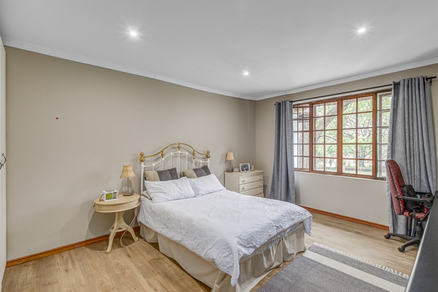 5 Bedroom Property for Sale in Chartwell Gauteng