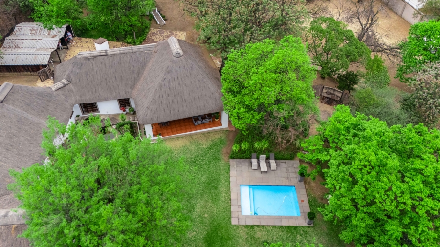 5 Bedroom Property for Sale in Chartwell Gauteng