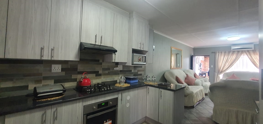 2 Bedroom Property for Sale in Elspark Gauteng