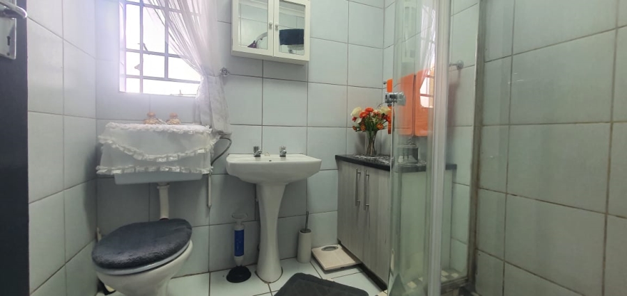 2 Bedroom Property for Sale in Elspark Gauteng