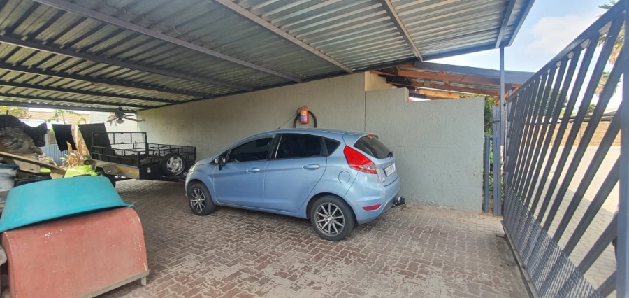 2 Bedroom Property for Sale in Elspark Gauteng