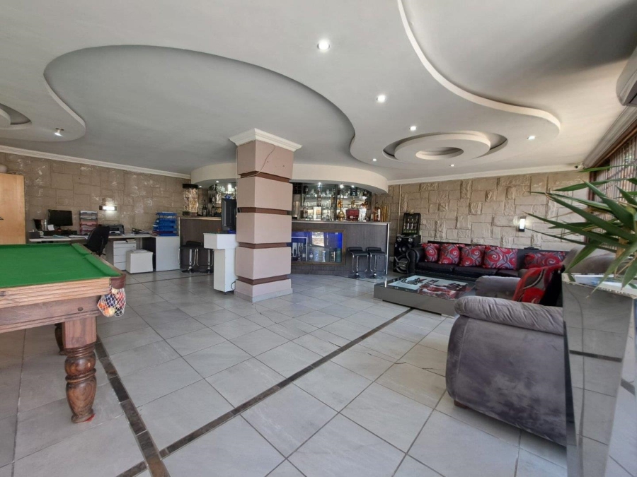 3 Bedroom Property for Sale in Sonland Park Gauteng