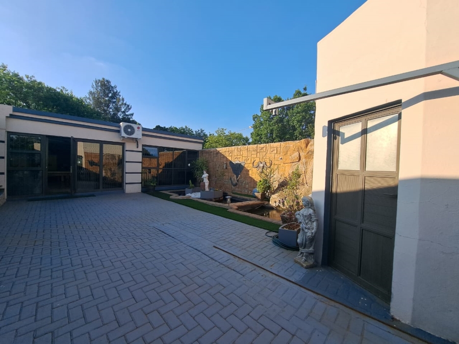 3 Bedroom Property for Sale in Sonland Park Gauteng