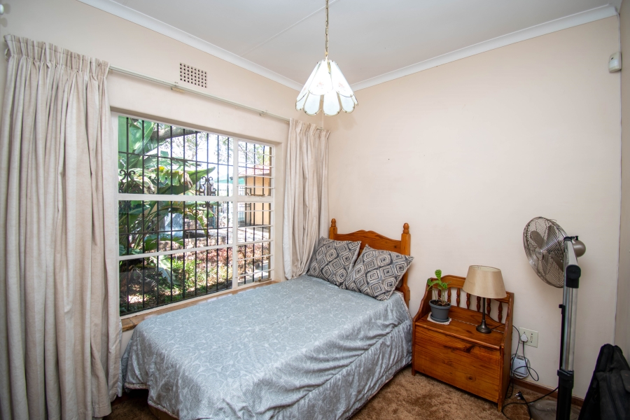 4 Bedroom Property for Sale in Helderkruin Gauteng