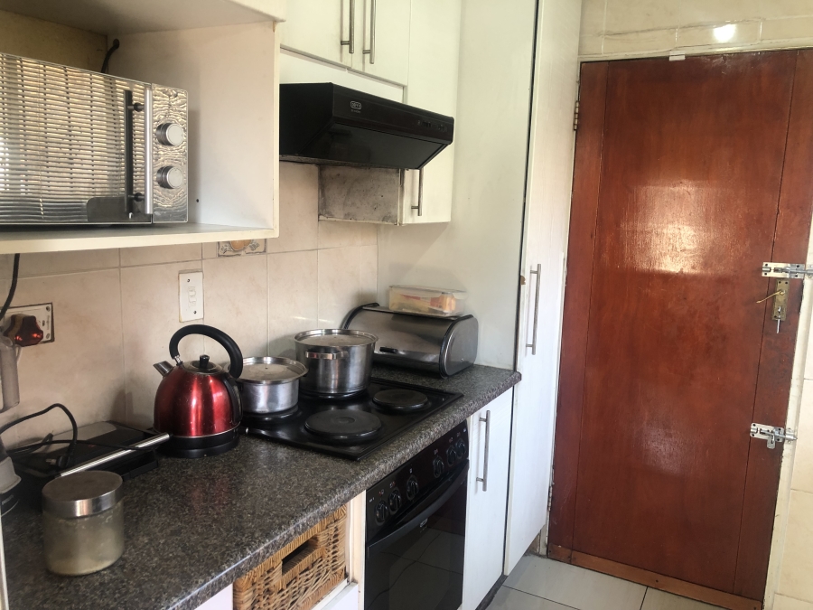 3 Bedroom Property for Sale in Mondeor Gauteng