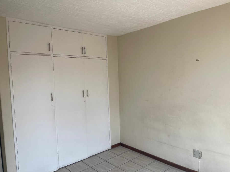 3 Bedroom Property for Sale in Sunnyside Gauteng