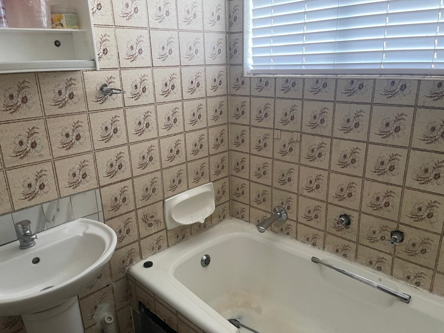 3 Bedroom Property for Sale in Sunnyside Gauteng