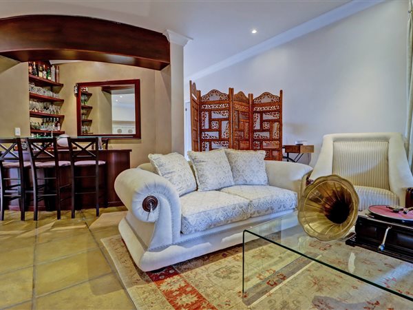 4 Bedroom Property for Sale in Blue Valley Golf Estate Gauteng