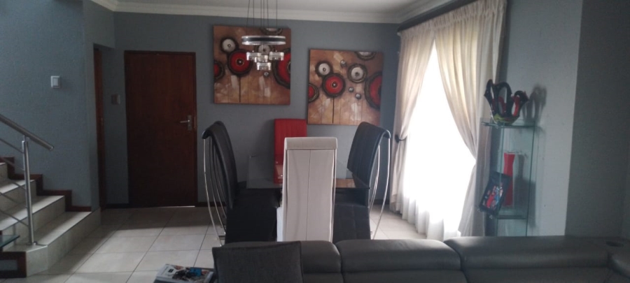 3 Bedroom Property for Sale in Helderwyk Gauteng