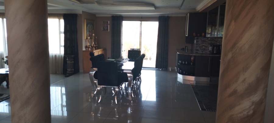 4 Bedroom Property for Sale in Helderwyk Gauteng