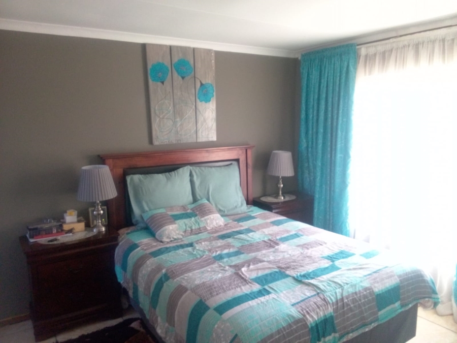 3 Bedroom Property for Sale in Geluksdal Gauteng