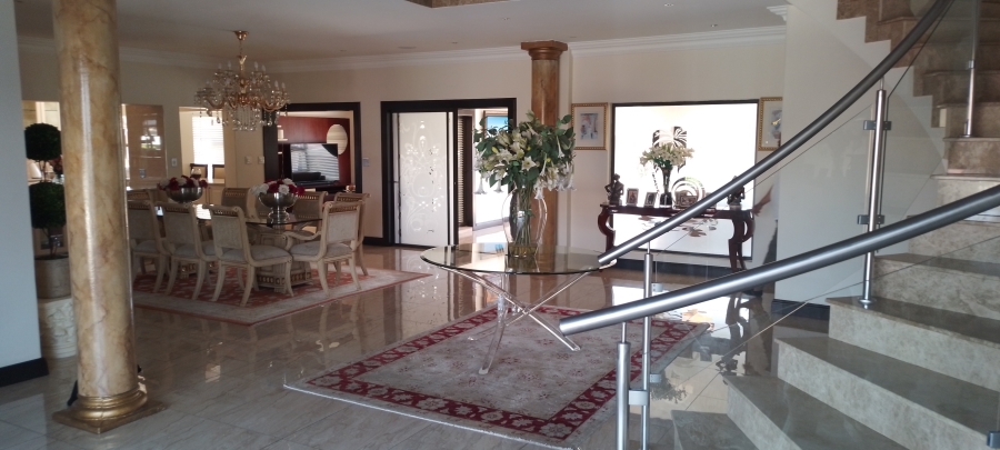 5 Bedroom Property for Sale in Helderwyk Gauteng