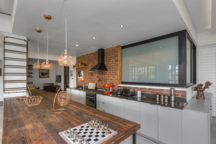 2 Bedroom Property for Sale in Maboneng Gauteng