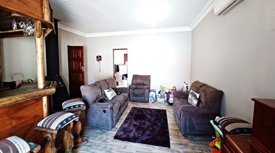 3 Bedroom Property for Sale in Vanderbijlpark SE 6 Gauteng