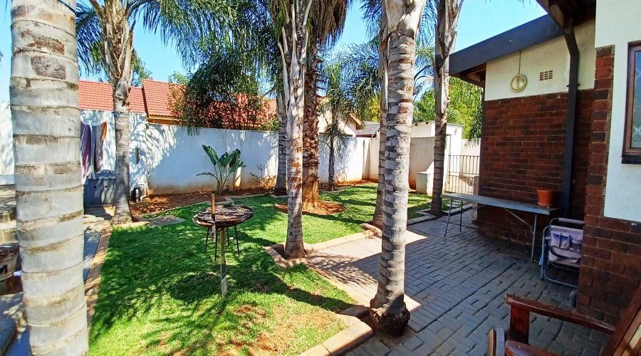 3 Bedroom Property for Sale in Vanderbijlpark SE 6 Gauteng