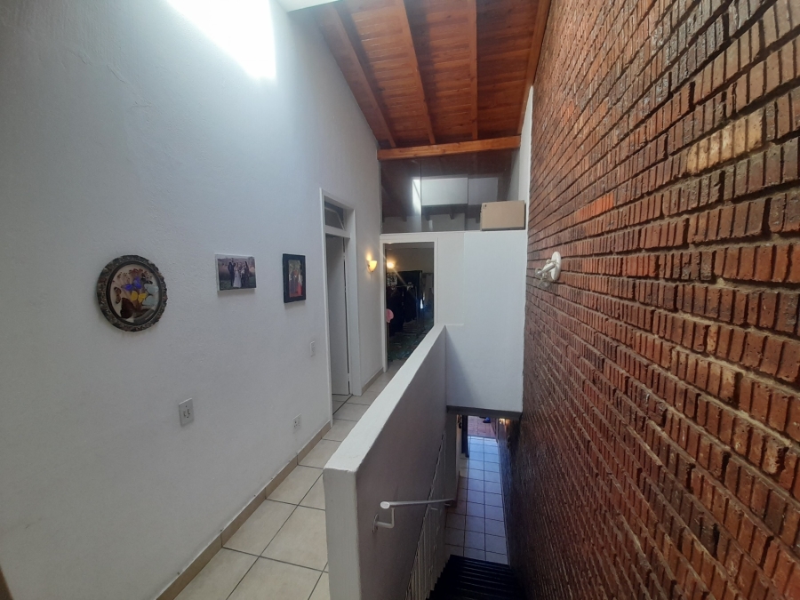 2 Bedroom Property for Sale in The Hill Gauteng