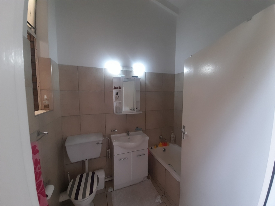 2 Bedroom Property for Sale in The Hill Gauteng