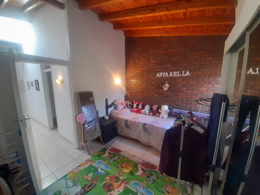 2 Bedroom Property for Sale in The Hill Gauteng