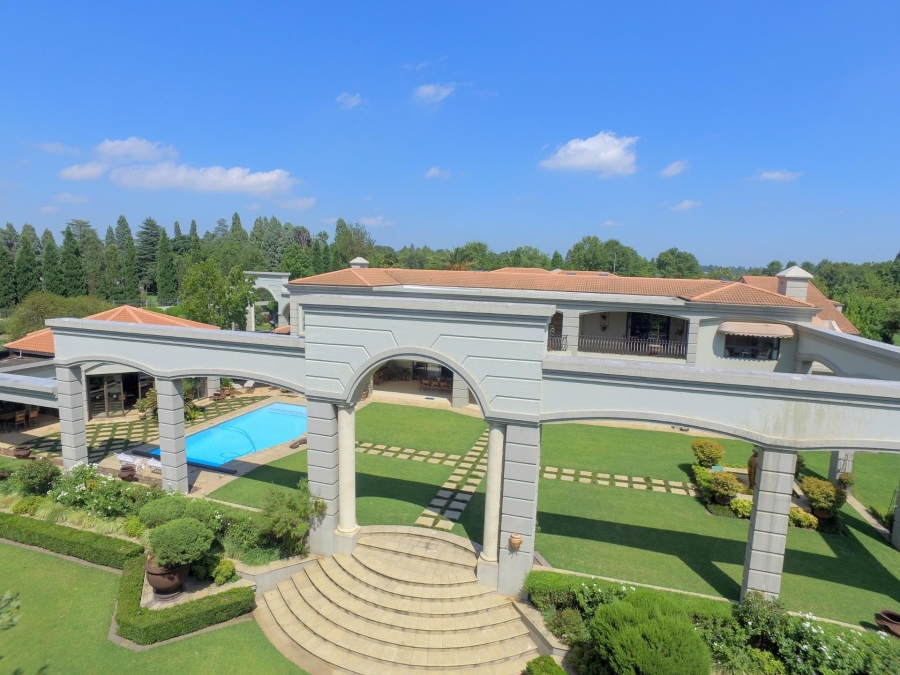 5 Bedroom Property for Sale in Marlbank Gauteng