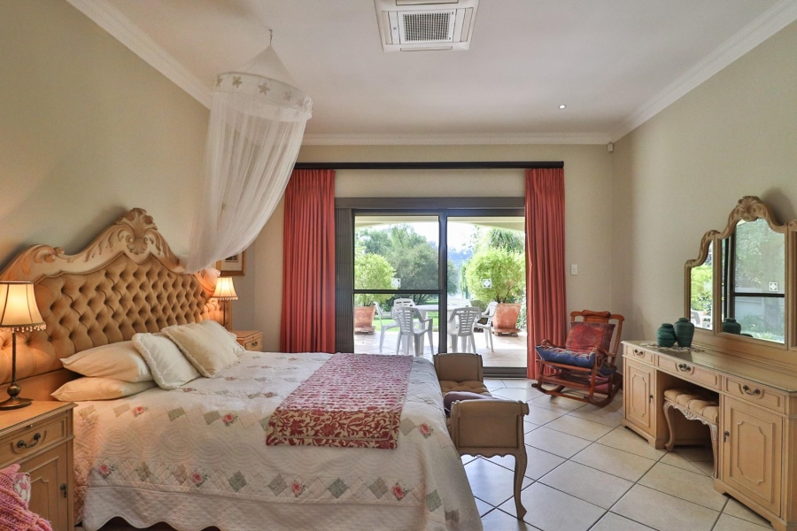 5 Bedroom Property for Sale in Marlbank Gauteng