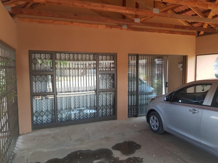 3 Bedroom Property for Sale in Falcon Ridge Gauteng