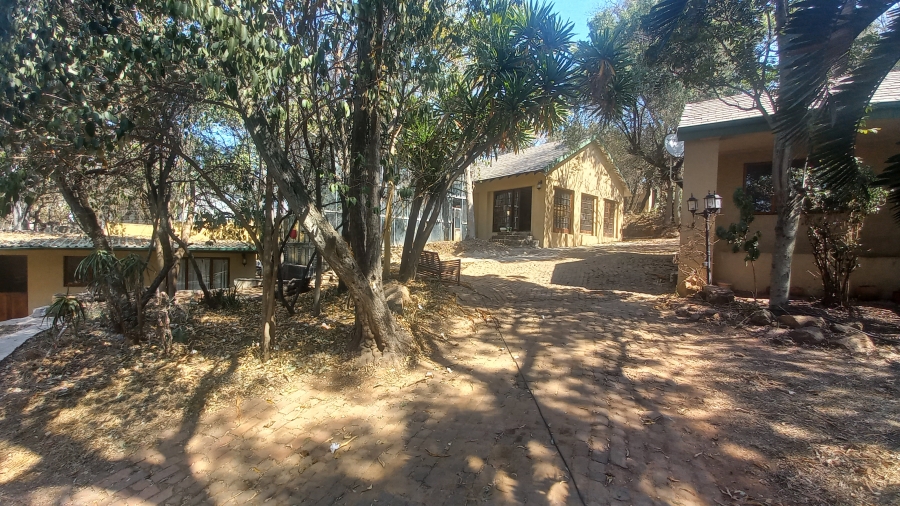 4 Bedroom Property for Sale in Bryanston East Gauteng