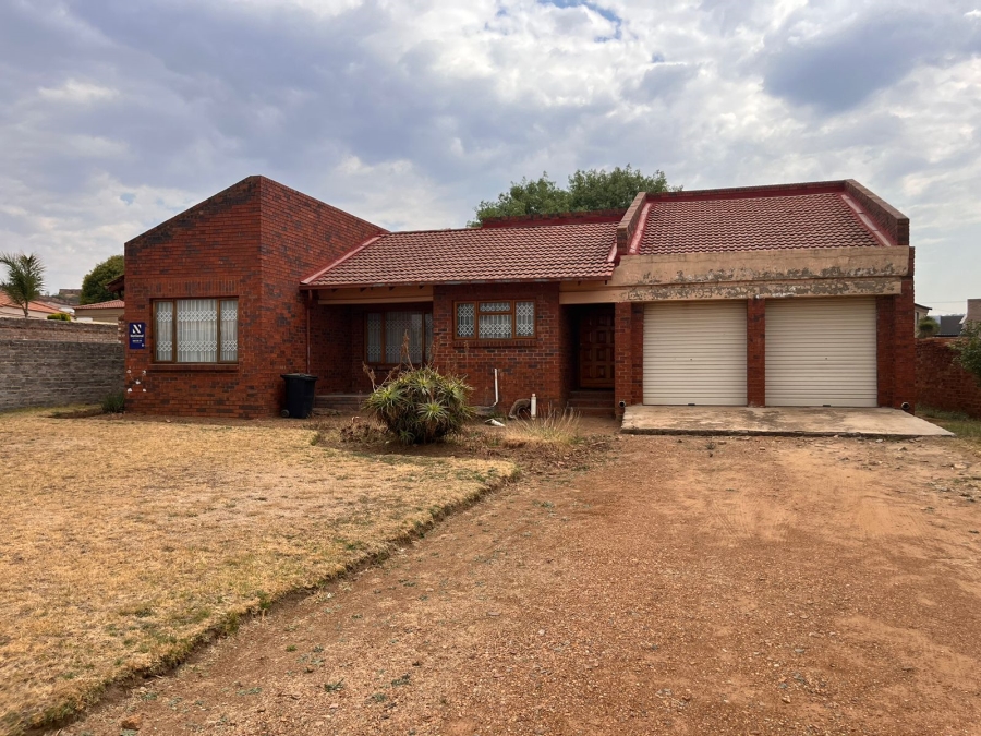 1 Bedroom Property for Sale in Liefde en Vrede Gauteng