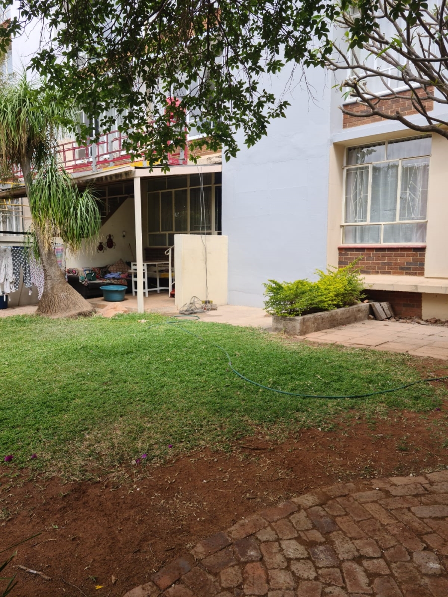 3 Bedroom Property for Sale in La Montagne Gauteng