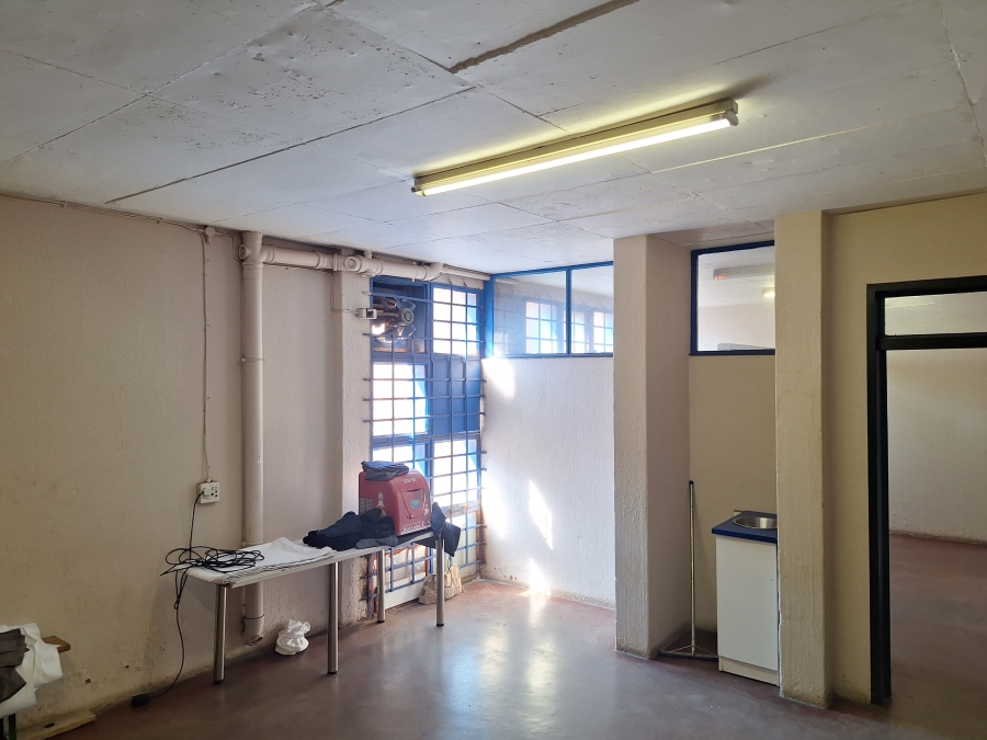 To Let commercial Property for Rent in Robertville Gauteng