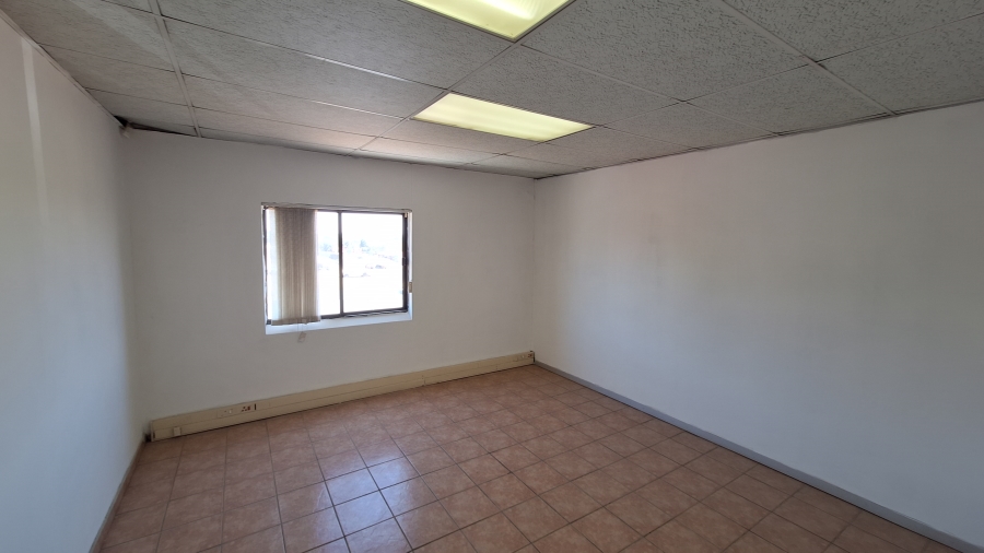 To Let commercial Property for Rent in Princess A H Gauteng