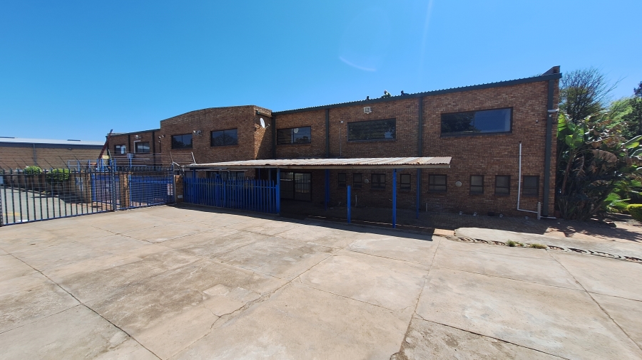 To Let commercial Property for Rent in Princess A H Gauteng