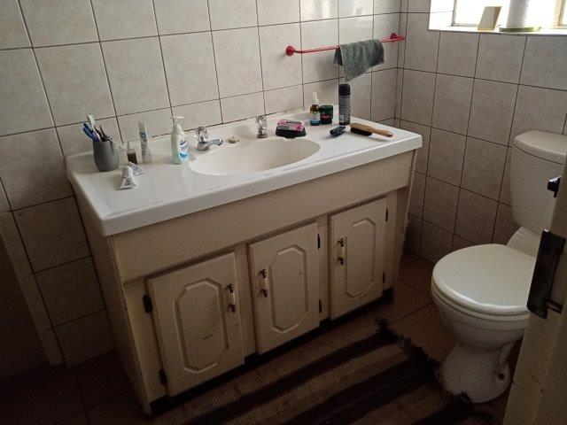 To Let 3 Bedroom Property for Rent in Strubenvale Gauteng