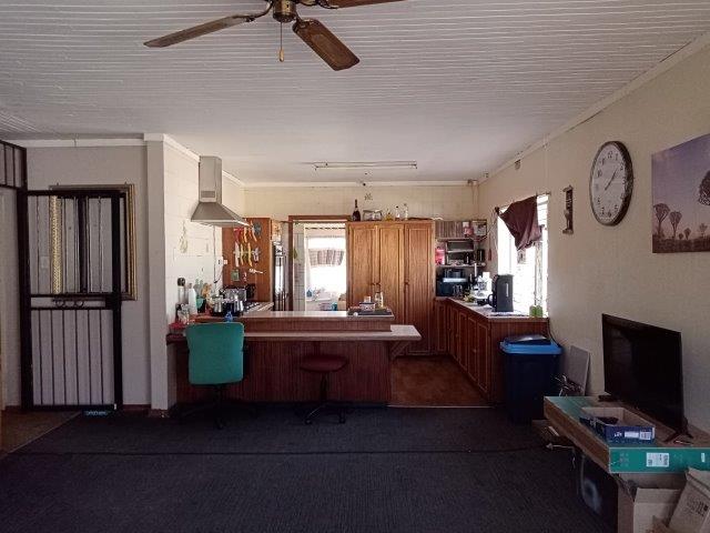 To Let 3 Bedroom Property for Rent in Strubenvale Gauteng