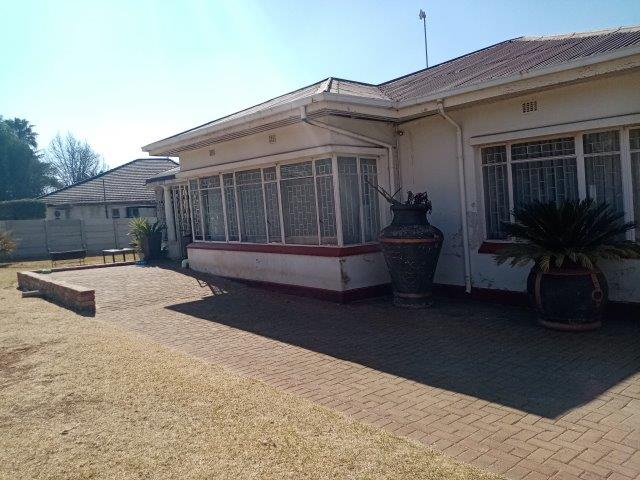 To Let 3 Bedroom Property for Rent in Strubenvale Gauteng