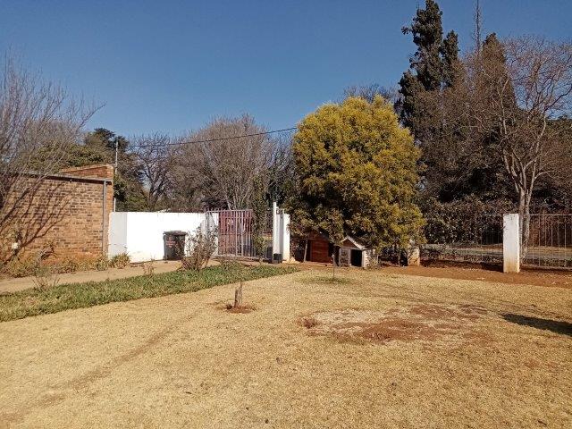 To Let 3 Bedroom Property for Rent in Strubenvale Gauteng