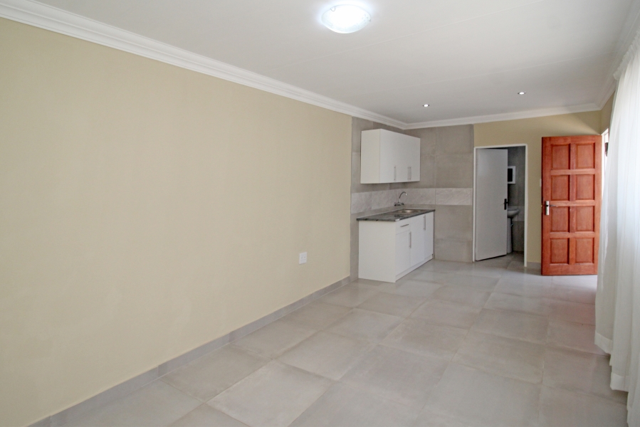 3 Bedroom Property for Sale in Orange Grove Gauteng