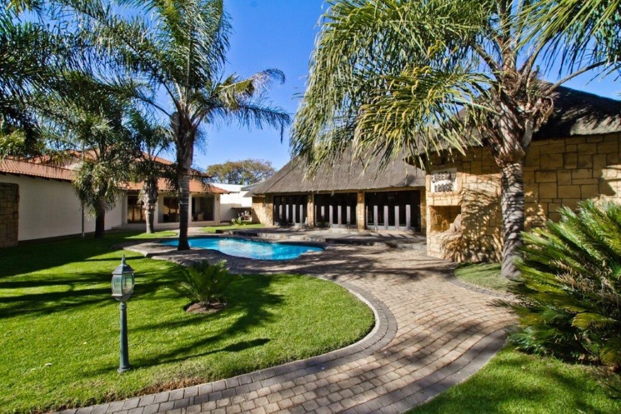 10 Bedroom Property for Sale in Elandsvlei Gauteng