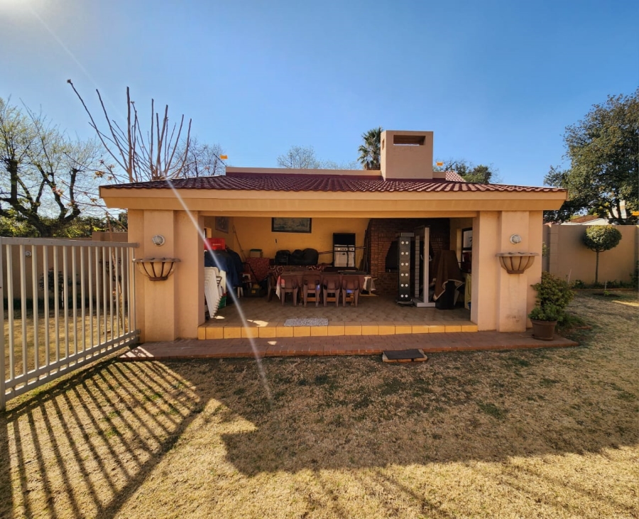 3 Bedroom Property for Sale in Dalpark Proper Gauteng