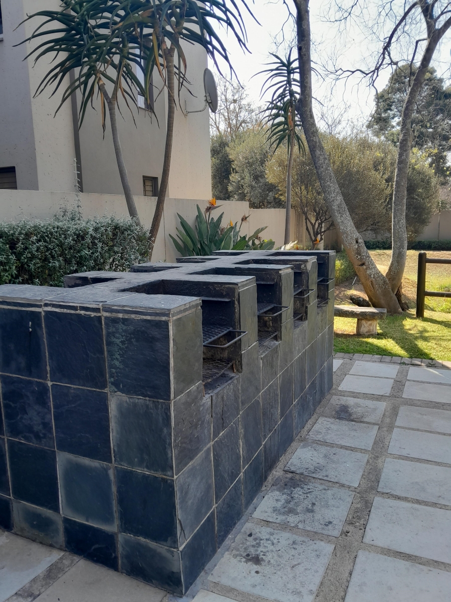 To Let 1 Bedroom Property for Rent in Paulshof Gauteng