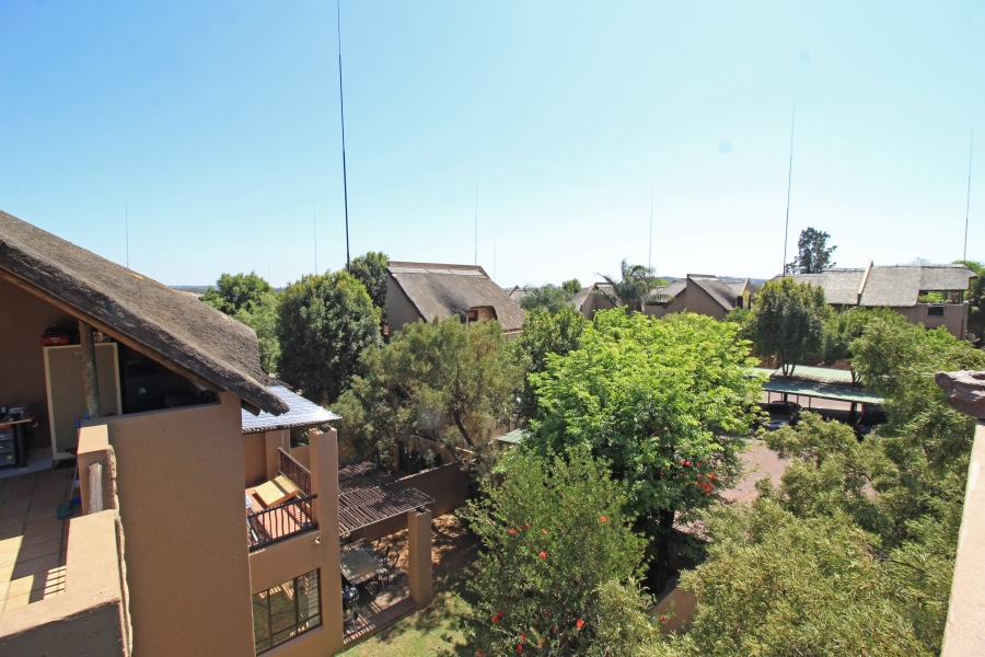 2 Bedroom Property for Sale in Sunninghill Gauteng