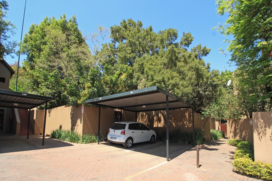 2 Bedroom Property for Sale in Sunninghill Gauteng