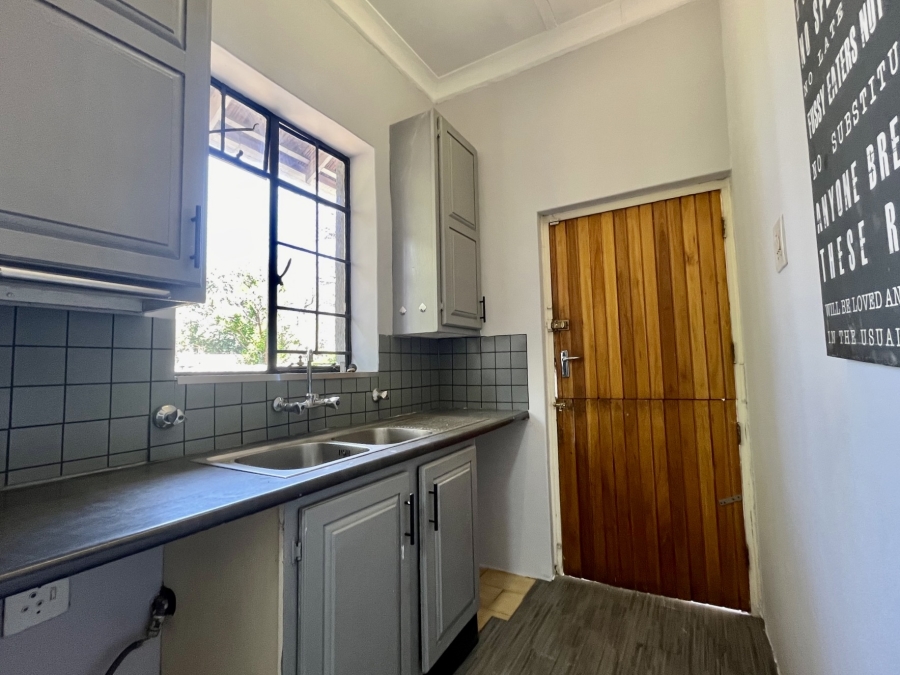 To Let 3 Bedroom Property for Rent in Linden Gauteng