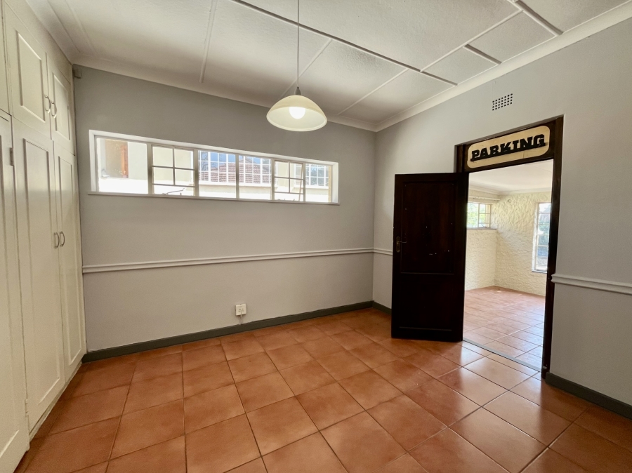 To Let 3 Bedroom Property for Rent in Linden Gauteng